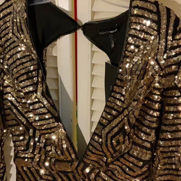 WOW 🤩 NWT Flashy Ways Romper by Fashion Nova. Dance 🪩 💃 🌙 Away! - Picture 4 of 16